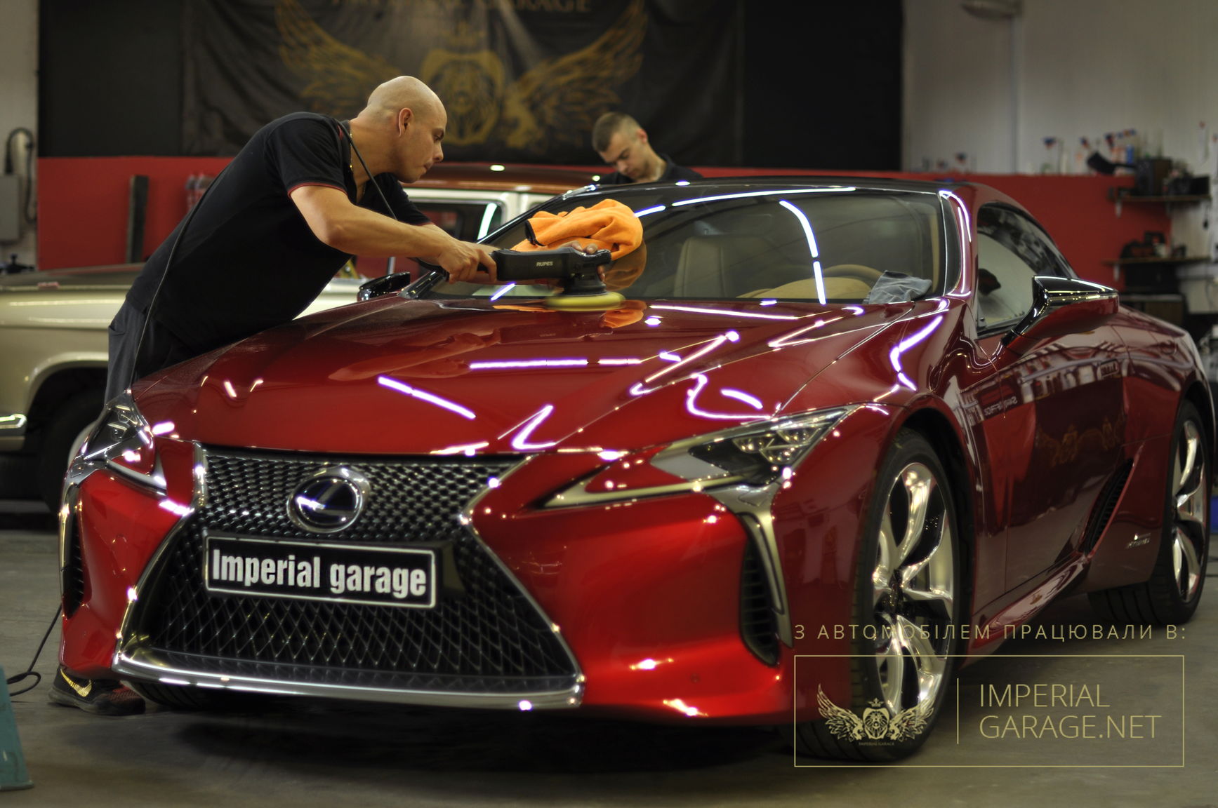 Поліровка автомобіля Lexus LC500